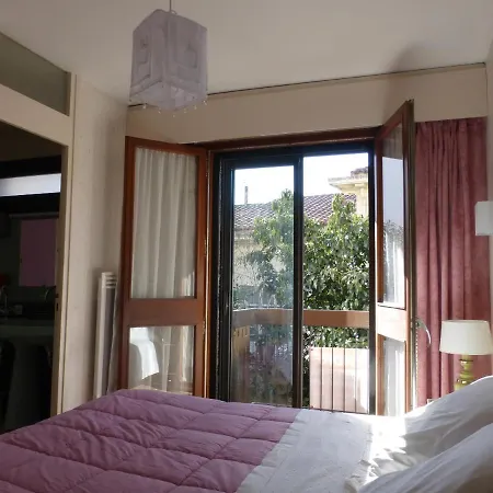 La Maison Haute Apartment *